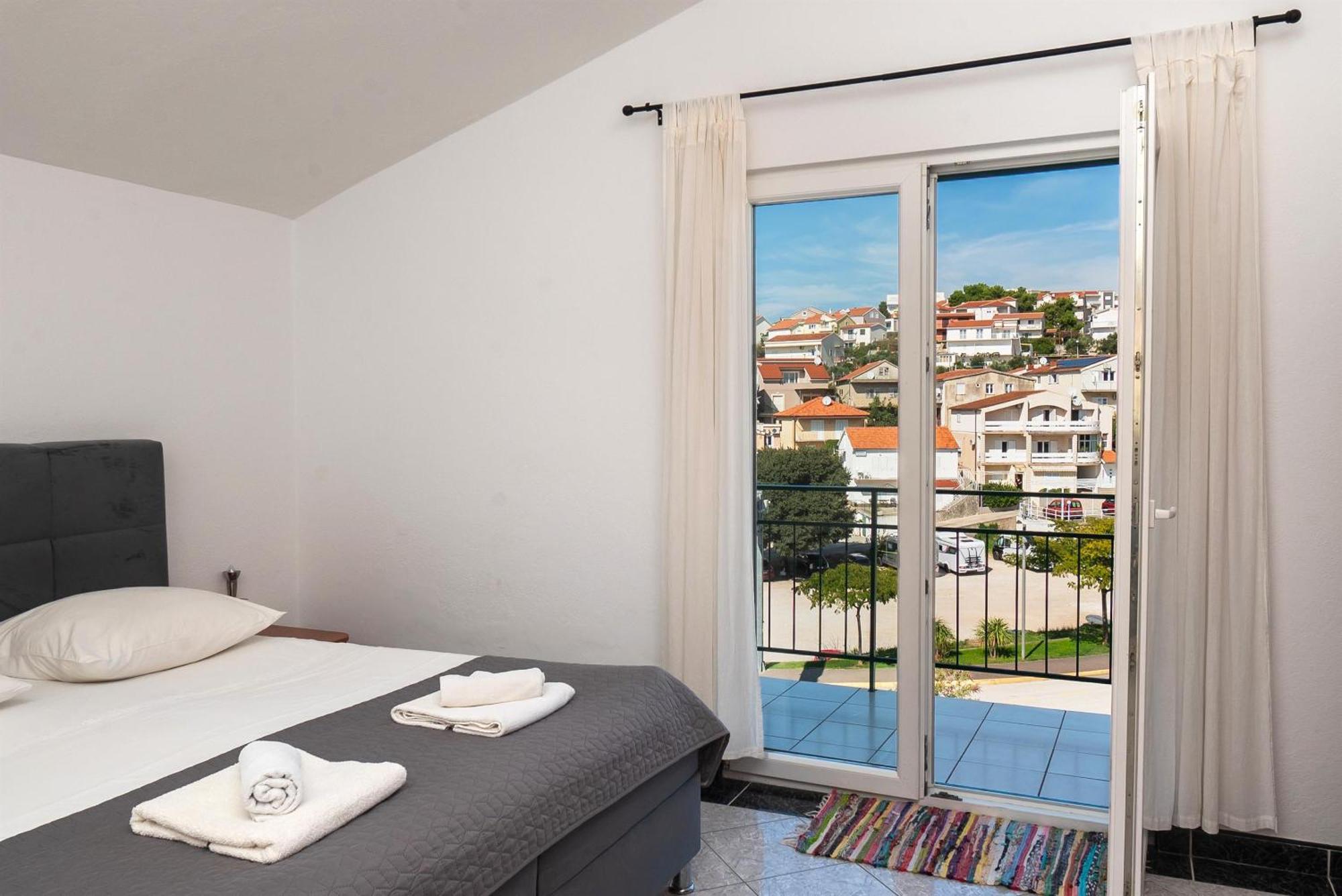 Apartments Polly Primošten Zewnętrze zdjęcie